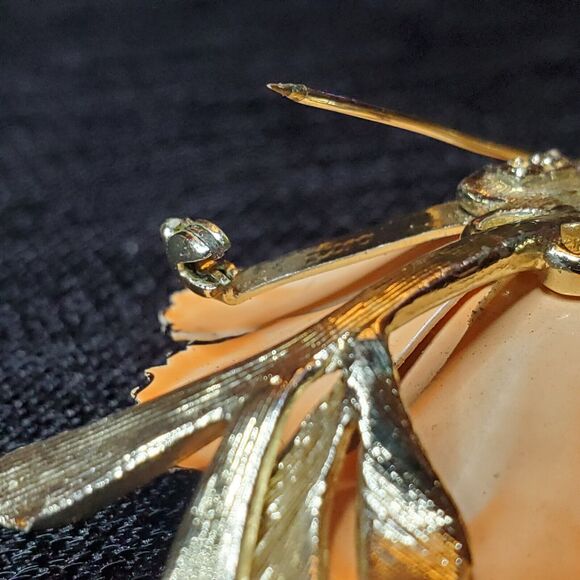 VTG Signed CORO Trembler Brooch AB Rhinestones Gold Tone Enamel Peach Poppy 3" - Picture 10 of 16